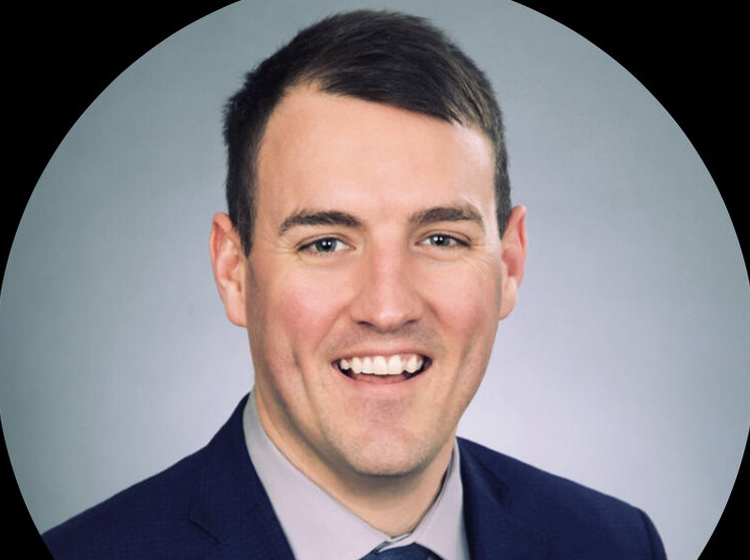 AXA XL appoints Alex Barker to lead Aviation insurance business in Canada